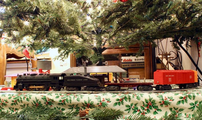 and Sounds Gold Holiday Train Around Christmas Tree w/Large Tracks Christmas Train Set for Under The Tree with Lights Electric Train Set with 160 Inches of Track and 2 Xmas Elves 